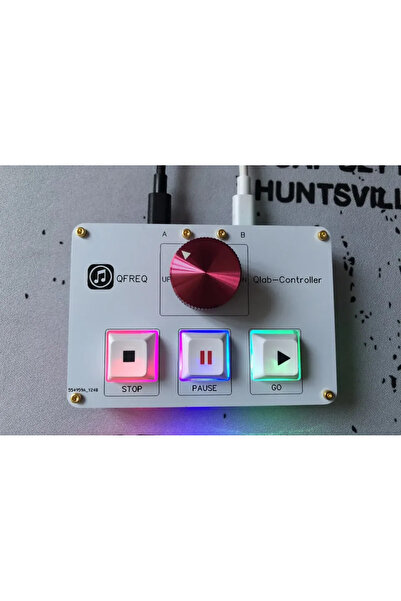 Choice وحدة تحكم QLAB الجديدة باللون الأبيض تدعم جهازي كمبيوتر لـ QLAB Hirren...