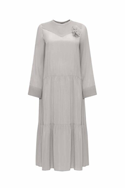 MISS DALIDA Bisiklet Yakalı Çiçek Broşlu Cupro Gri Elbise