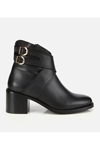 Hotiç Kadın Deri Siyah Tokalı Bilekte Düz Bot