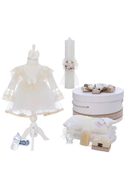 Recostore Set botez fete, model simplu cu Floare de Bumbac, compus din 13 pie...