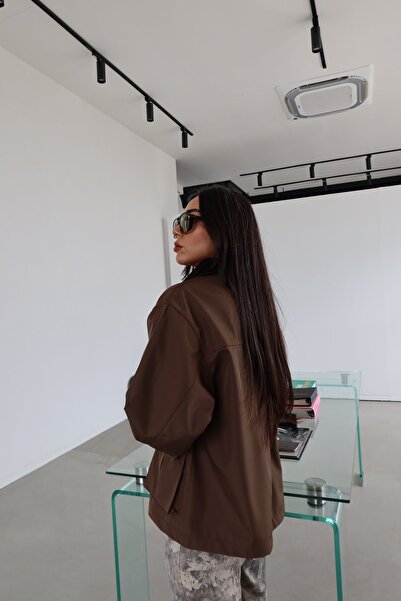 Özge Özgenç Velvet Collar Double Pocket Coat