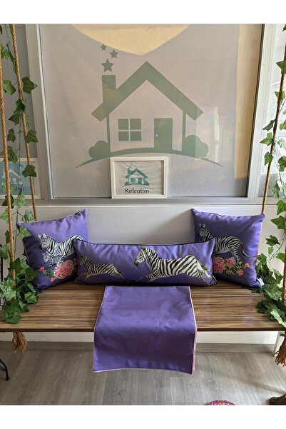 KIRLENTİM 4lü-MOR ZEMİN - E712-Çiçekli Zebra-Düz - Kırlent Kılıfı ve Runner Kombin