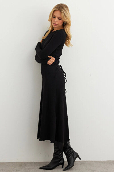 Cool & Sexy Γυναικείο μαύρο φόρεμα με κορδόνια καμιζόλα μίντι COL2268