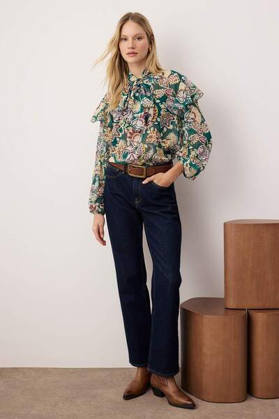 Trendyol Collection Green-Multicolored Chiffon Shawl Patterned Foulard Collar Woven Blouse Twoaw26Bz00277