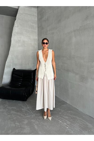 Laluvia Ecru Two-Lace-Up Long Knit Vest