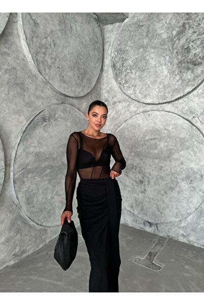 Laluvia Front Gathered Black Midi Skirt