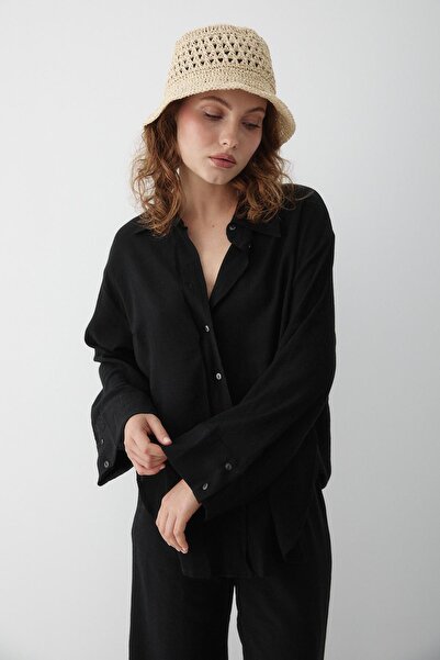 Laluvia Black Textured Shirt and Pants Set