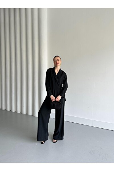 Laluvia Black Collar Detailed Tie-Up Kimono Set