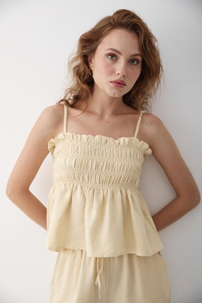 Laluvia Yellow Gipeli Blouse and Pants Set