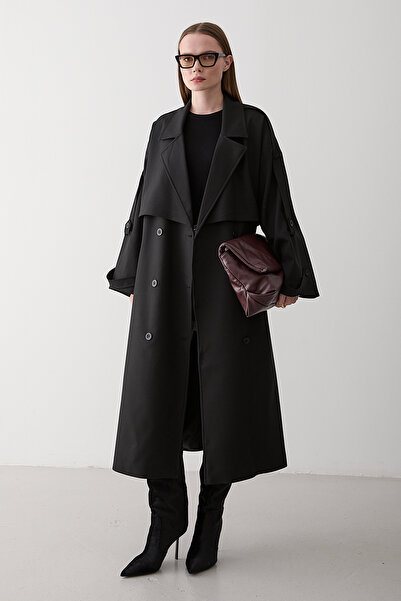 Laluvia Siyah Lucky Düğme Detaylı Oversize Trençkot