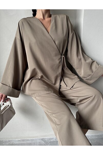 Laluvia Khaki Lisa oldalra kötött nadrágkosztüm