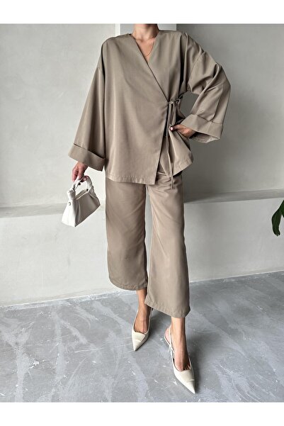 Laluvia Khaki Lisa oldalra kötött nadrágkosztüm