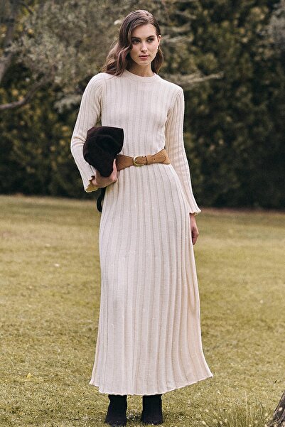 Olcay Crew nyakú, vastag bordázott, hosszú kötött ruha KRÉM 9363-E