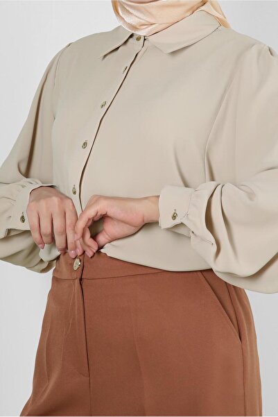 Alvina 43870 Μοντέλο Μπαλόνι Μπλούζα με μανίκια και λεπτομέρεια με κουμπί