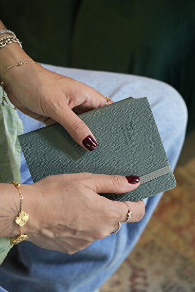 Victoria's Journals Kuka 2026 Weekly Pocket Planner A6 (9X14 cm) Flexible Cover