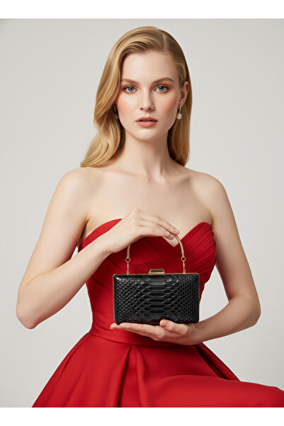 Biçanta Μαύρο χρώμα Anaconda μοτίβο ματ Κομψό και πολυτελές γυναικείο βραδινό...