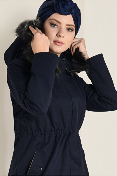 Alvina 9779 Модель парка з капюшоном і затяжкою на талії