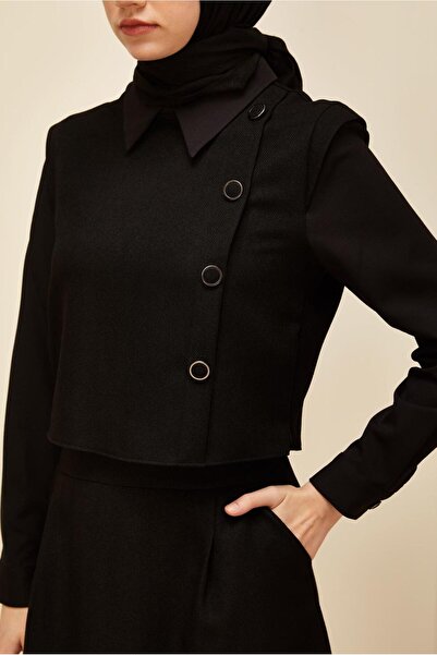 Alvina Button Detail Skirt Suit 46013