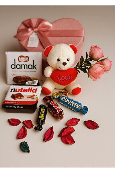 Genel Markalar Sevgiliye,Arkadaşa,Anneye Hediye Kalp Kutuda Çikolatalı Ayicik...