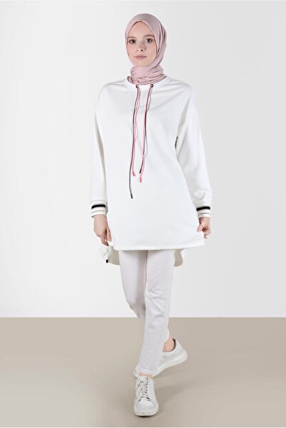 Alvina Tracksuit Tunic - Lace Detailed, Model 42572