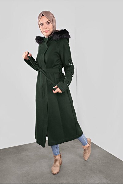 Alvina Coat with Fur Detail and Belt Waist 90122
