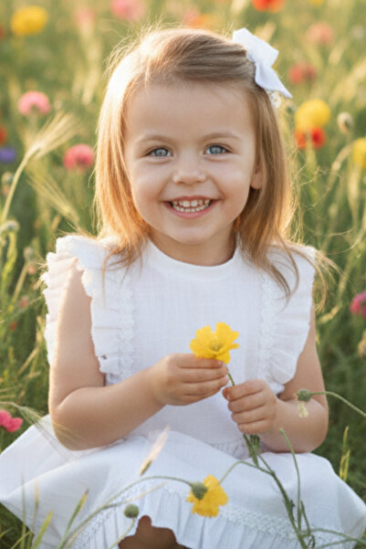 Parla Kids Eloise Baby Girl White Scallop Buckle Set - Elb-0084