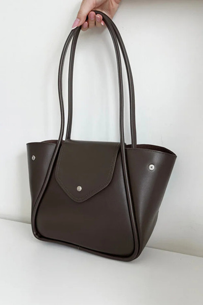 themoiss حقيبة يد وكتف نسائية من الجلد الصناعي قابلة للتعديل مع مشابك جانبية