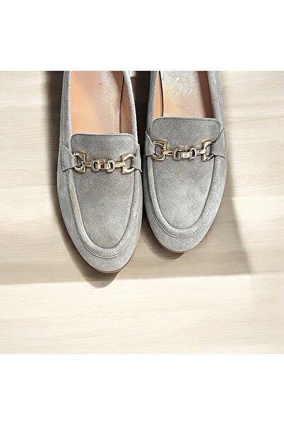 NE&VE SHOES Gri Süet Hakiki Deri Zincirli Kadın Loafer Ayakkabı