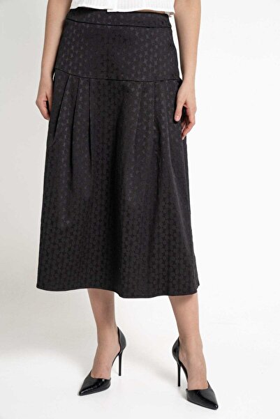 mica Women's Polka Dot Pleated Midi Skirt