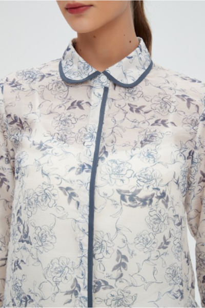 Nichii Women's Floral Button-Down Long Sleeve Shirt