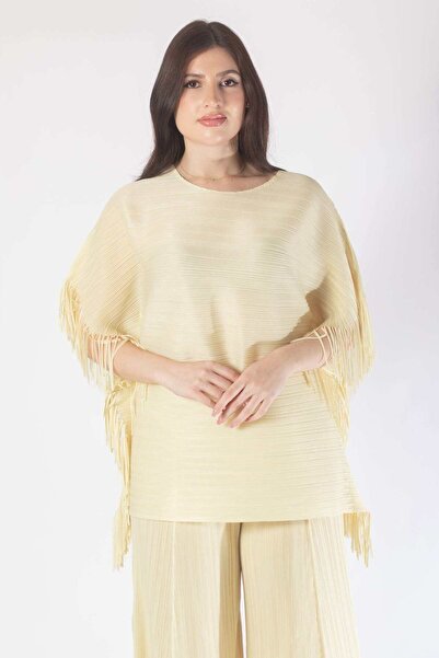 Nichii Women's Wide Butterfly Sleeve Printed Blouse