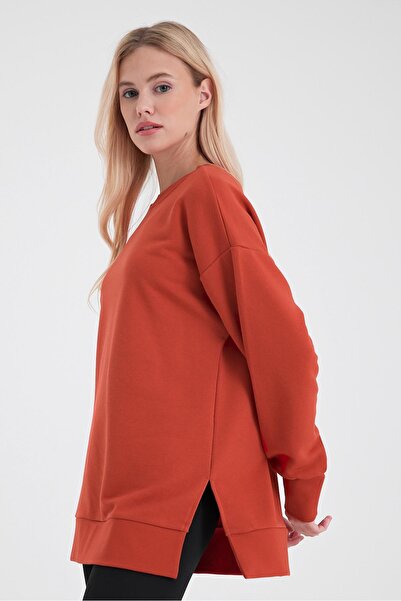 VENA Crew Neck Side Slit Regular Fit 3 Thread Sweatshirt-Red