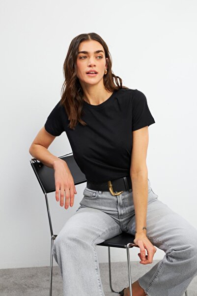 VENA Γυναικείο μπλουζάκι Boyfriend μαύρο Crew Neck Regular Fit Modal (LYOCELL) - 29558-028