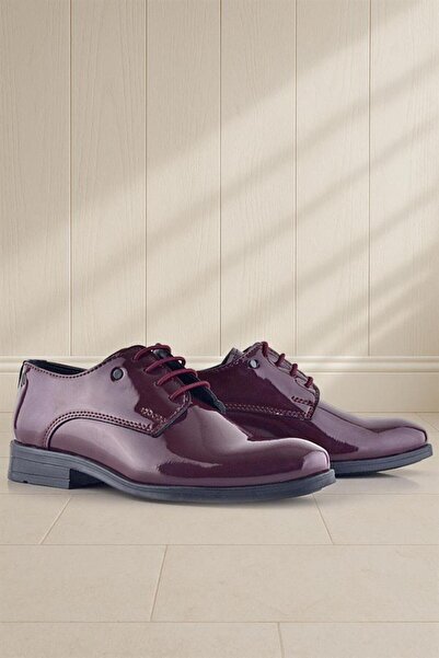 Rakerplus Burgundsko crvene lakirane kožne oksfordice sa vezicama i metalnim ...