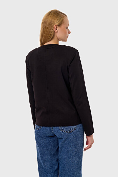 qanpaq Mecy - Black Women's Snap Padded Long Sleeve Basic