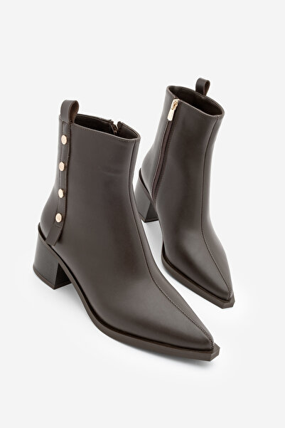 Marjin Women's Pointed Toe Studded Detailed Thick Heeled Boots Bemoza Brown