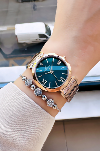 Daniel Klein Women's Wristwatch 3 Atm Water Resistant White Color Steel Band Large Case Gdkb2003C1