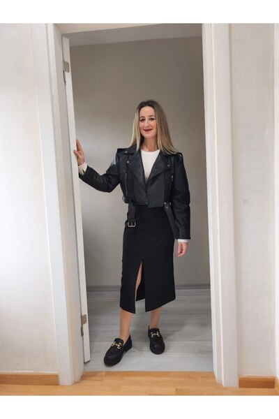 HSNGIYIM Skirt with Slits on the Front