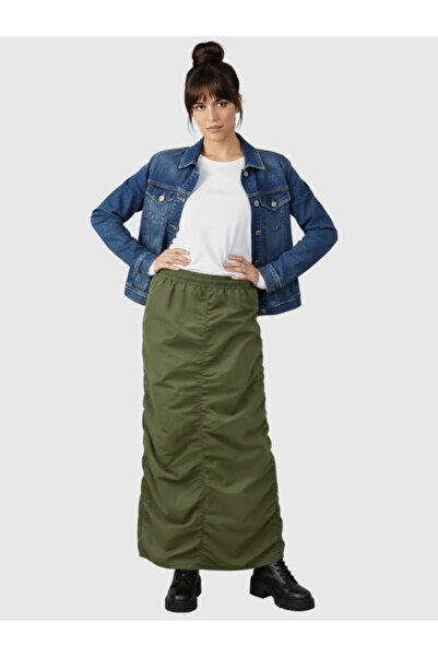 less is or تنورة ماكسي كاكي بتفاصيل مجمعة