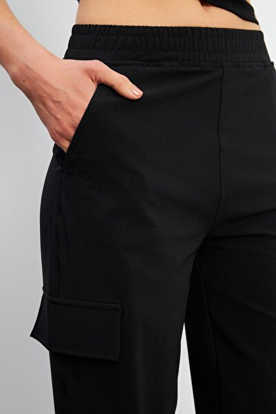 VENA Karina Parachute Cargo Pants-Black