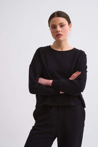 THERECOLOR Органічна чорна футболка з довгим рукавом