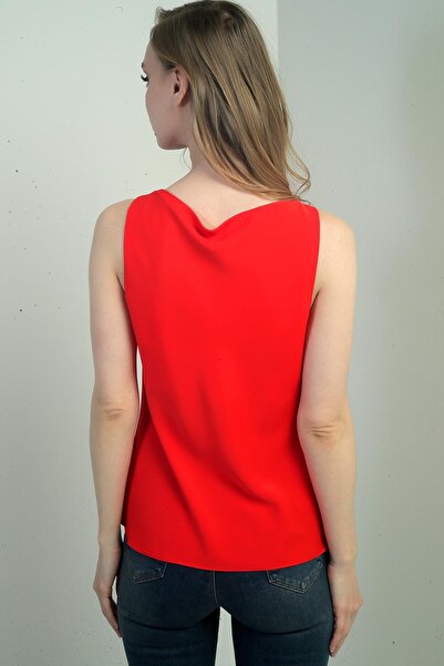 By Saygı Women's Peplum Collar Sleeveless Crepe Satin Blouse