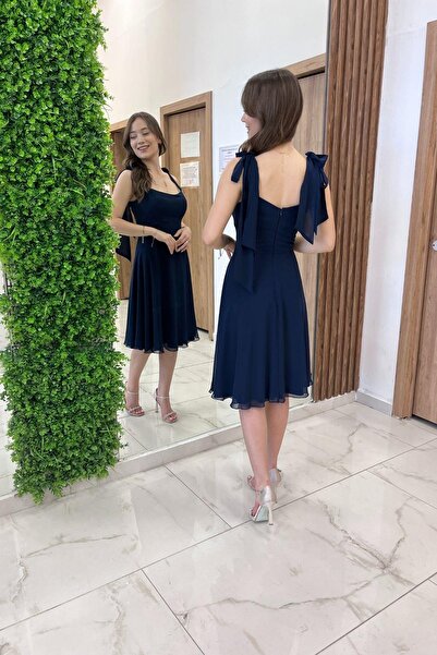 By Saygı Жіноча коротка сукня з шнурівкою на плечах і підкладкою