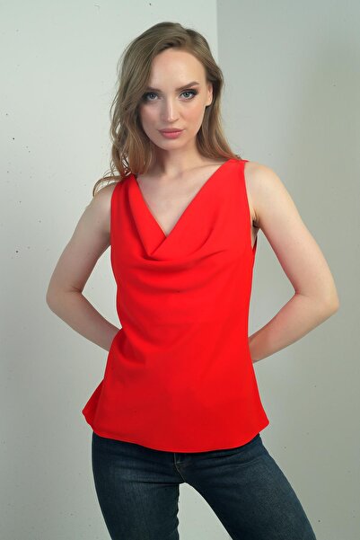 By Saygı Women's Peplum Collar Sleeveless Crepe Satin Blouse