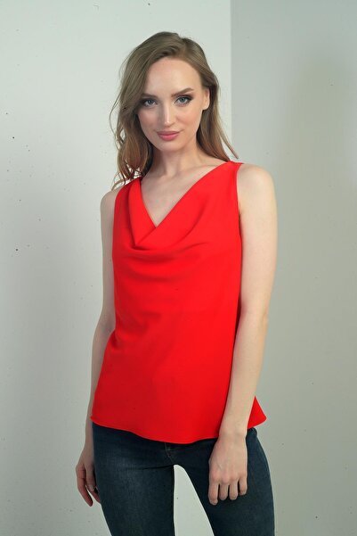 By Saygı Women's Peplum Collar Sleeveless Crepe Satin Blouse