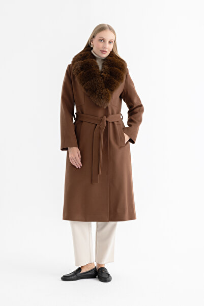 Mia Kara Women's Fur Coat with Front Buttons, Puntos, and Knuckle Details, Me...
