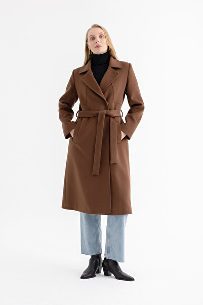 Mia Kara Women's Coat with Front Buttons and Puntos, Men's Collar 4091