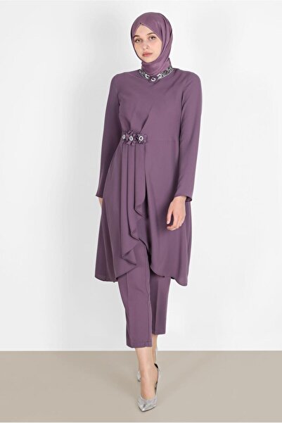 Alvina بنطلون مزدوج بتفاصيل زهور مرصعة بالأحجار. طاقم 30265