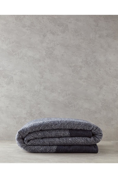 English Home Modern Chevron Pamuk Akrilik Tek Kişilik Battaniye 150x200 cm Koyu Gri