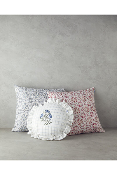 English Home Ecru-Burgundy Mosaic Decorative Throw Pillow